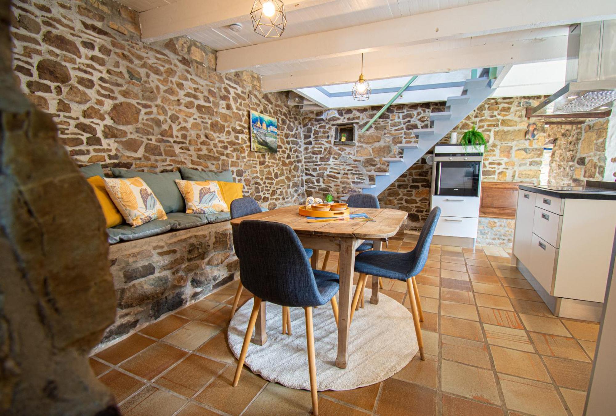 Ti Vaen I Maison Traditionnelle Bretonne & Sauna Lanvéoc Exteriör bild