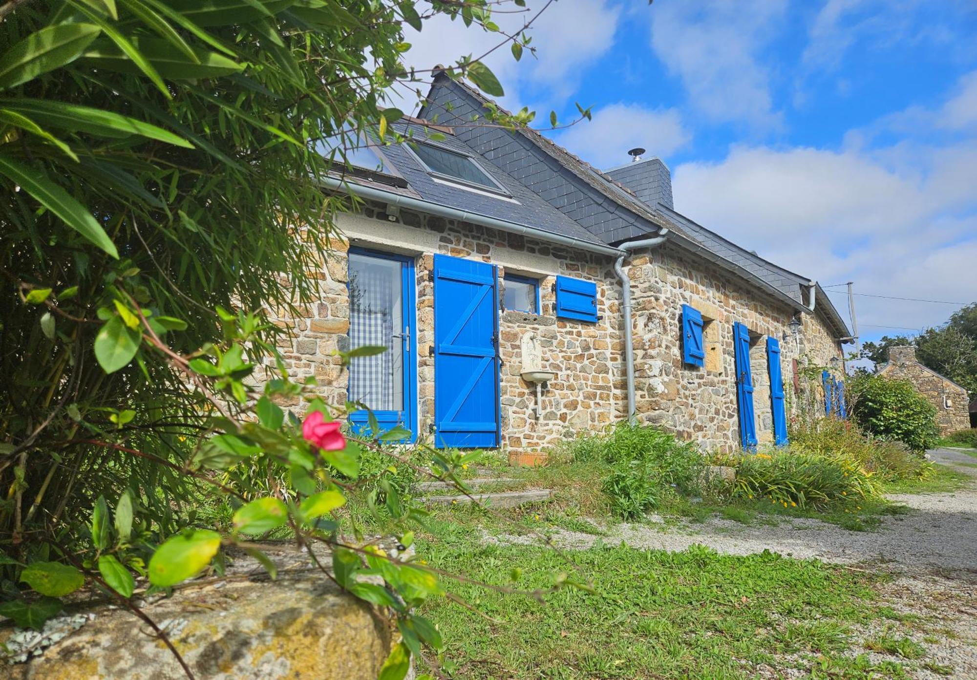 Ti Vaen I Maison Traditionnelle Bretonne & Sauna Lanvéoc Exteriör bild